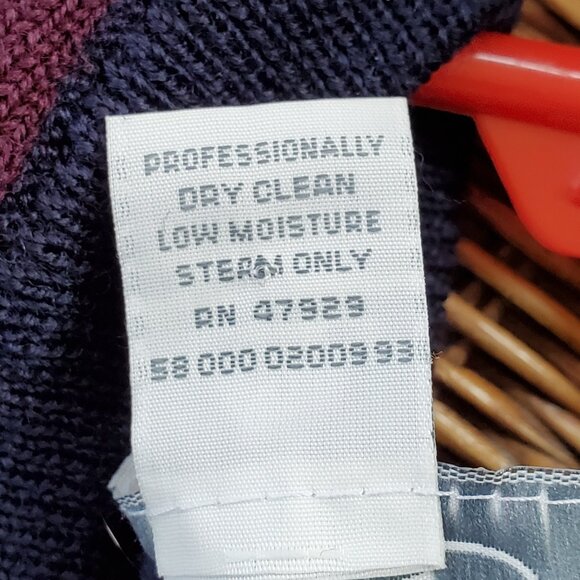 Vintage Argyle Sweater Vest Men's M Tricots St Raphael Wool Pullover V Neck Knit - Picture 8 of 8